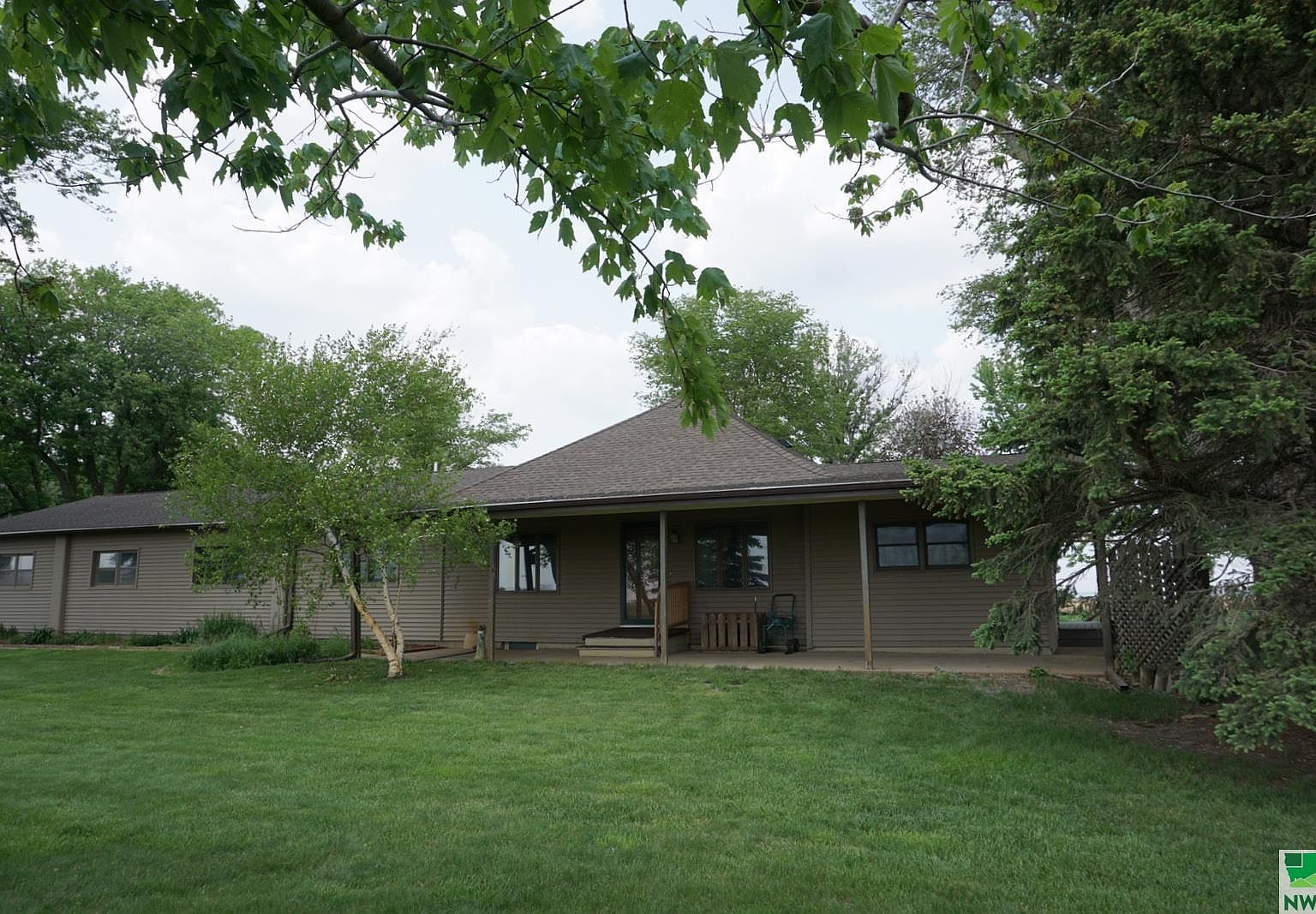 20884 135th St, Whiting, IA 51063 Zillow