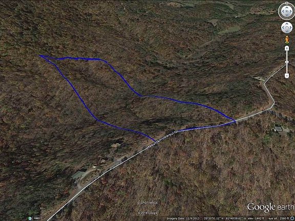 3rd image of 34 Mountain Lookout Dr
