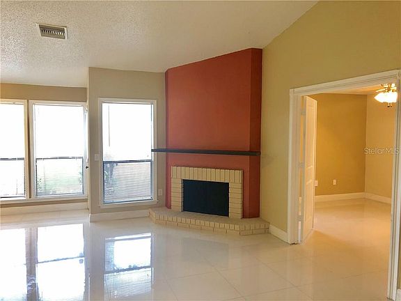 2nd image of 616 Trinidad Ct #616