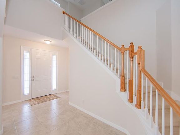 4th image of 1369 Lexington Ave