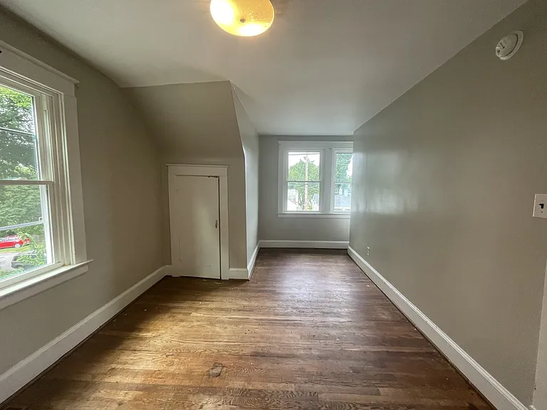 2518 Morson St — Photo 10