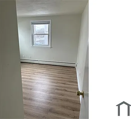 89 Draper St #4 — Photo 10