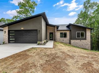 23 Nantwich Cir, Bella Vista, AR 72714