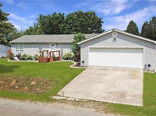 1217 Leflore Ave, Arkoma, OK 74901