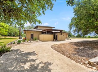 301 Whartons Dock Rd, Pipe Creek, TX 78003