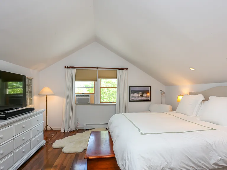 21 Meadowgrass Ln — Photo 15
