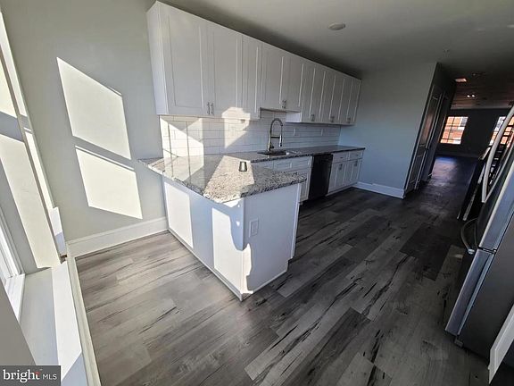 5th image of 2122 N 2nd St