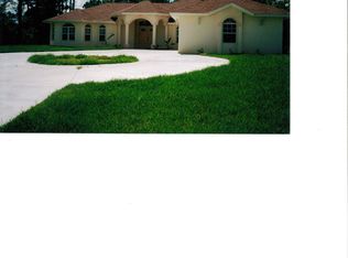 905 Hines Ave, Lehigh Acres, FL 33972