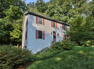 970 Sandhill Rd, Hummelstown, PA 17036