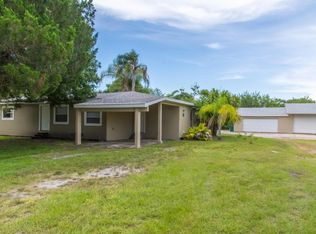 2135 Wilson Ln, Malabar, FL 32950
