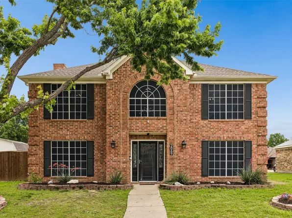 2069 Cameo Dr, Lewisville, TX 75067