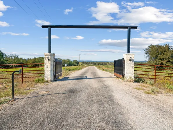 97 River Canyon Rd, Palo Pinto, TX 76484