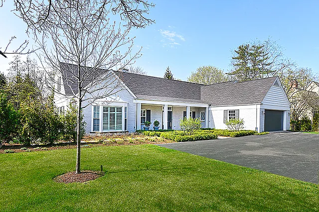 984 Hill Rd photo 1