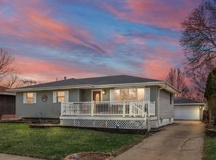 811 Polk Ave, Dyer, IN 46311