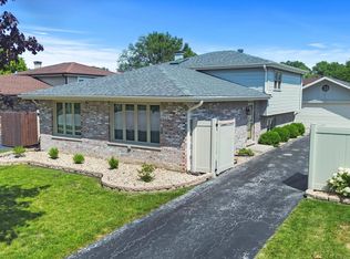 13041 S Spencer Ct, Alsip, IL 60803