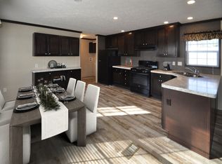 18 Gaslight Dr, North Fond Du Lac, WI 54937
