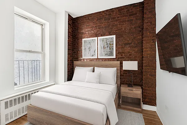 Rented by Platinum Properties | media 5