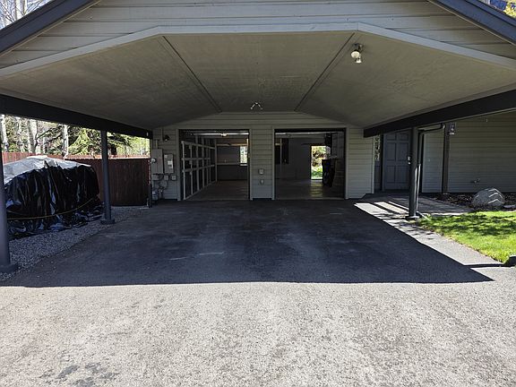 4th image of 10231 Worchester Cir