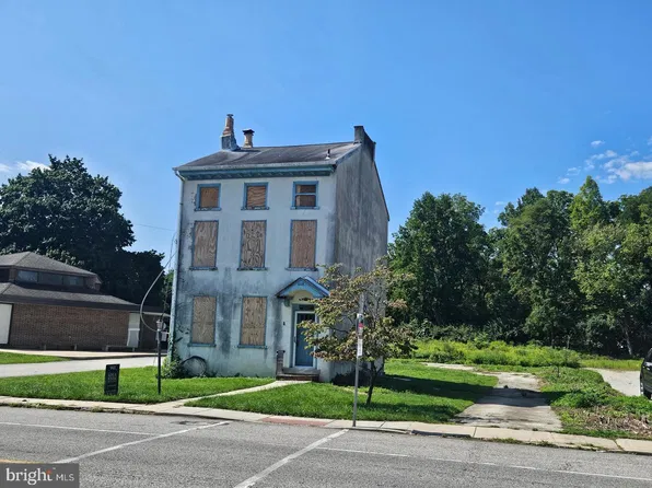 608 Germantown Pike, Lafayette Hill, PA 19444