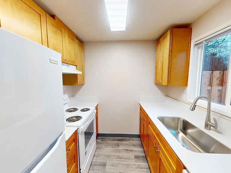 3595 Cedaroak Dr #116 — Photo 4