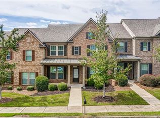 1275 Woodmore Way, Alpharetta, GA 30004