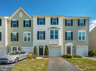 113 Montreal Way, Falling Waters, WV 25419