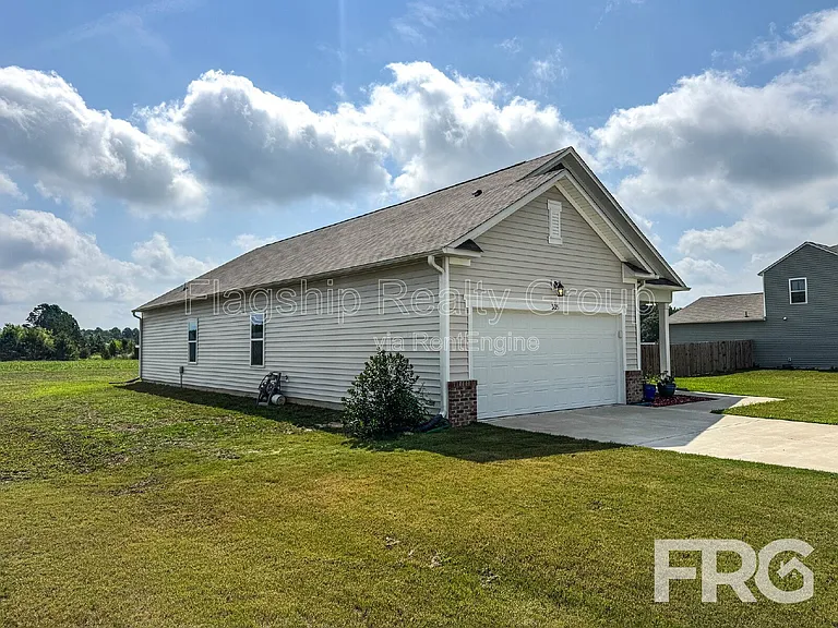 303 Kenison Way — Photo 62