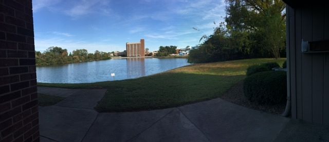 Direct view of Lake!