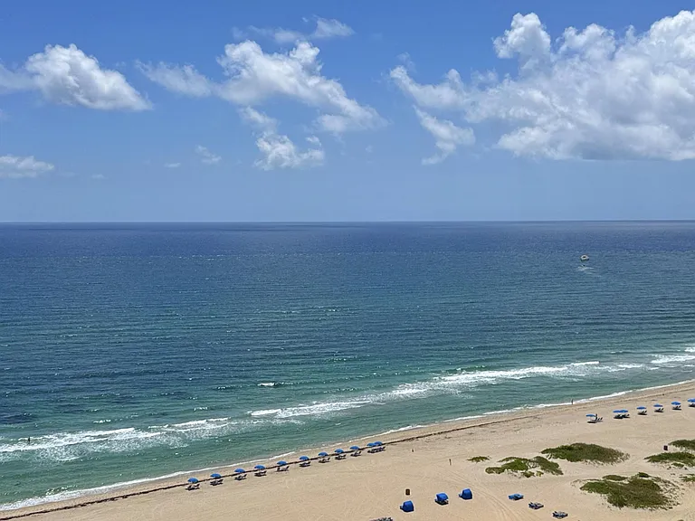 3000 N Ocean Dr #20G — Photo 1