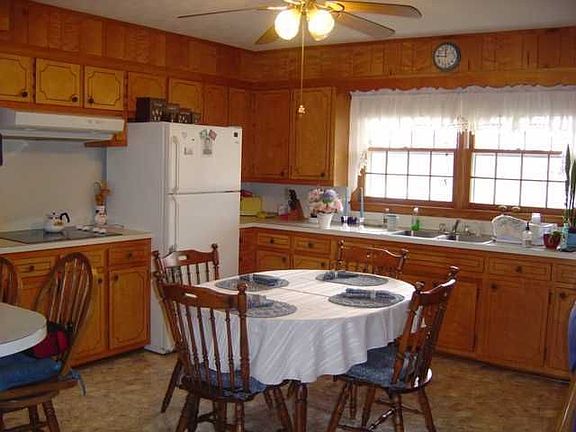 2nd image of 2059 Murray Hwy