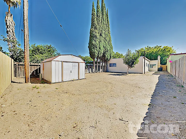 2333 Nancy Ln — Photo 12