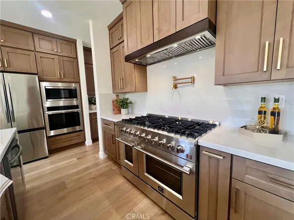 615 Brianna Way, Corona, CA 92879