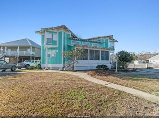 17097 Peace Point Dr, Springfield, LA 70462