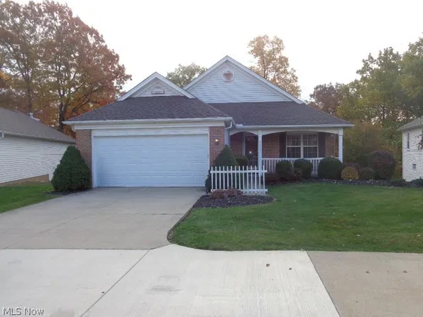 7855 Arbor Park Dr, Parma, OH 44134
