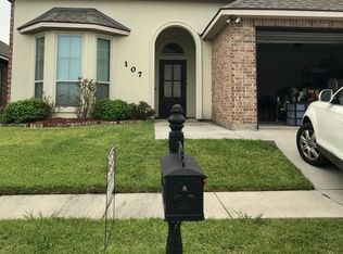 107 Deer Run Dr, Lafayette, LA 70506