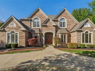 26078 Stone Ct, Westlake, OH 44145
