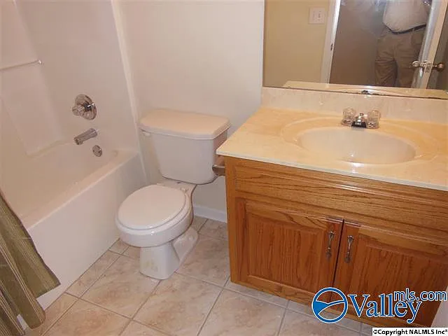 128 Danika Dr NW — Photo 23