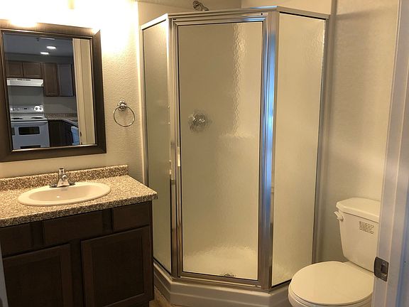 2nd image of 915 S Superior St APT 21