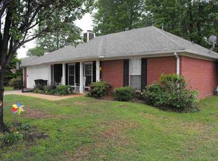 141 Eastwood Cir, Florence, MS 39073