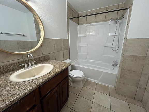 4th image of 2340 Timbers Dr