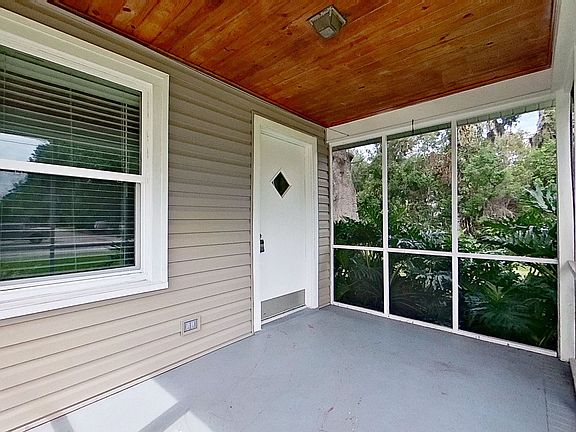 3rd image of 3514 Rosemary St
