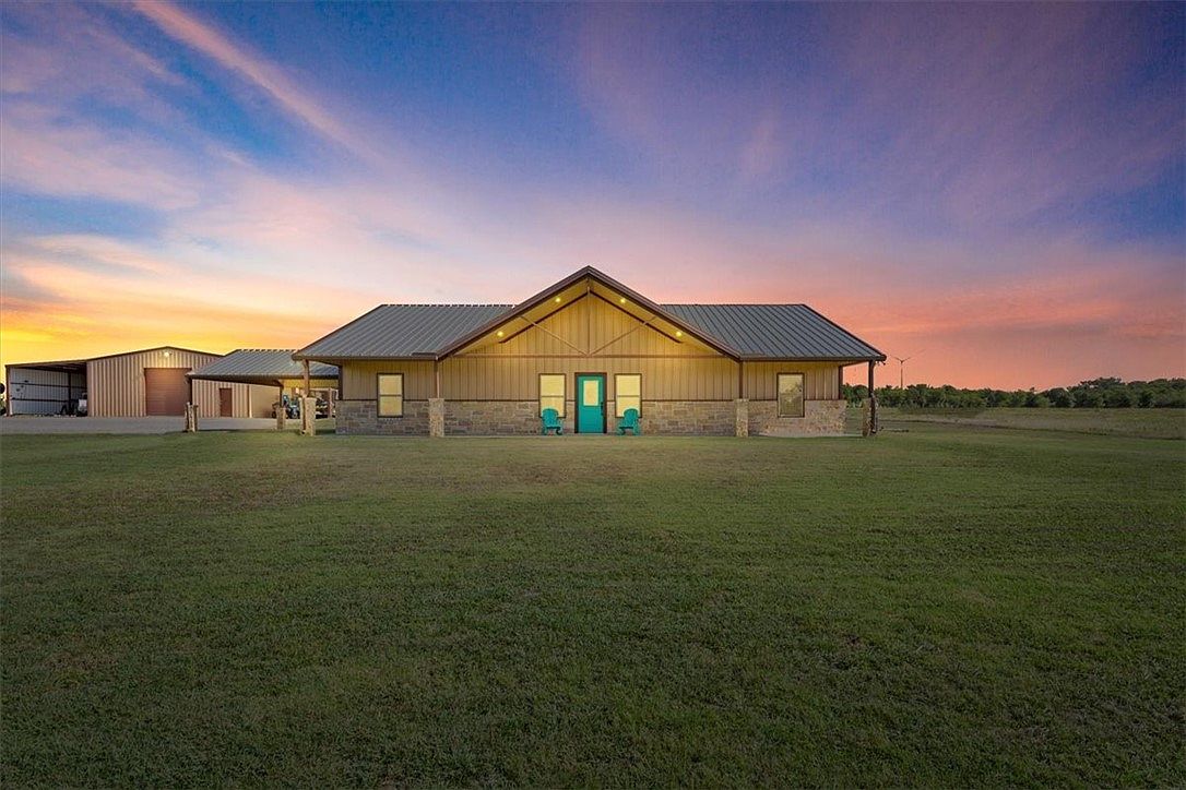1557 State Highway 31, Mount Calm, TX 76673 MLS 216616 Zillow