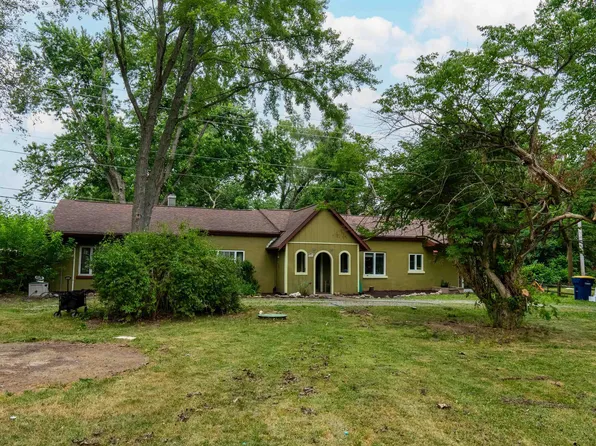 7391 Westfield Blvd, Indianapolis, IN 46240