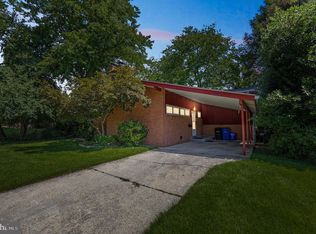 11407 Cloverhill Dr, Silver Spring, MD 20902