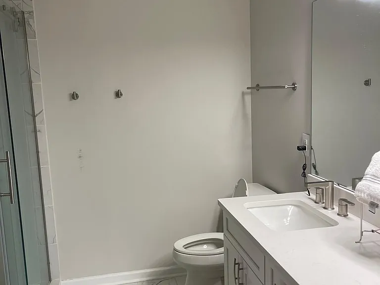 1600 Long Grove Dr #925 — Photo 8