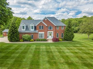 601 Shenango Stop Rd, New Castle, PA 16101