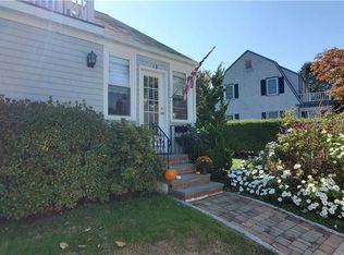 18 Palmer St, Newport, RI 02840