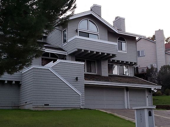 3rd image of 10397 Avenida Ln