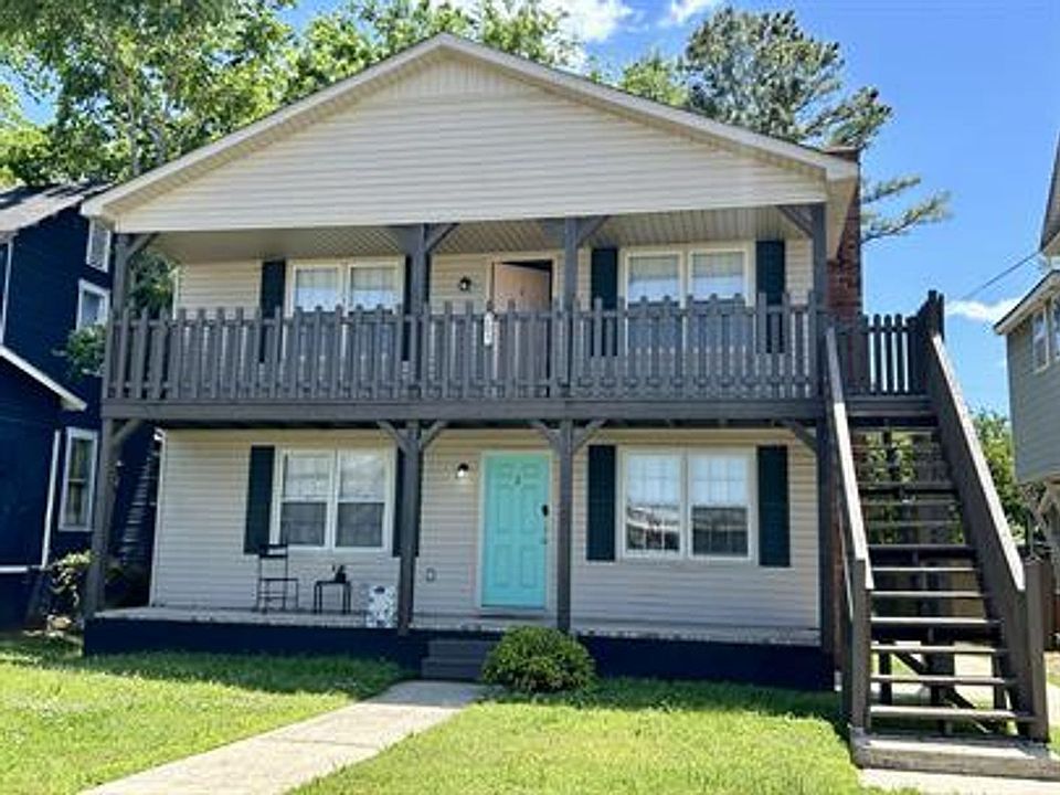 1st image of 203 Prospect Dr SE