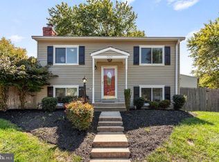 5325 Satterfield Dr, Woodbridge, VA 22193